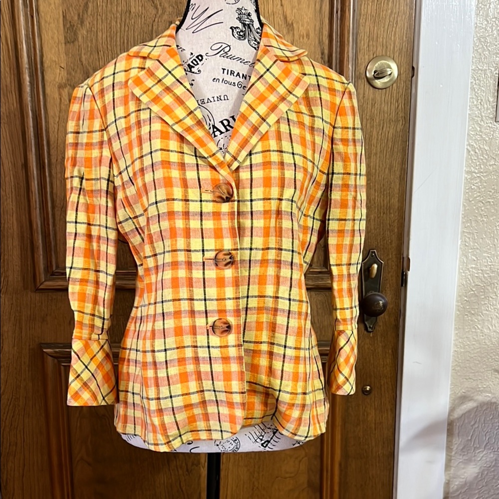 Jones New York Women’s size 8 Plaid Blazer - Yellow and Orange